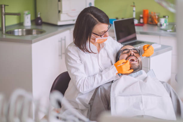 Best Weekend Emergency Dentist in Avery Creek, NC
